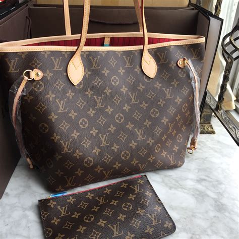 are all louis vuitton bags red inside